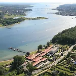 Hotel Christiansminde 4*